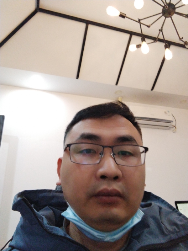 右手年华的第三张照片--淄博相亲服务中心