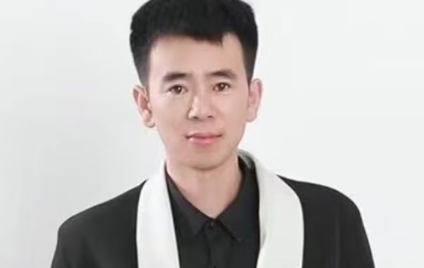 今晚不熬夜的第一张照片--淄博相亲服务中心