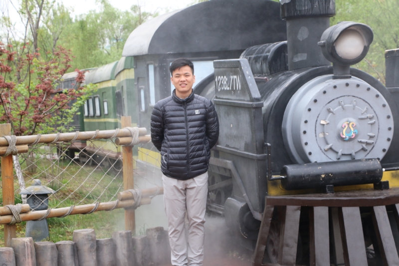 晴天的第一张照片--淄博相亲服务中心