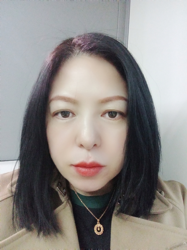 尘颜的第一张照片--淄博相亲服务中心