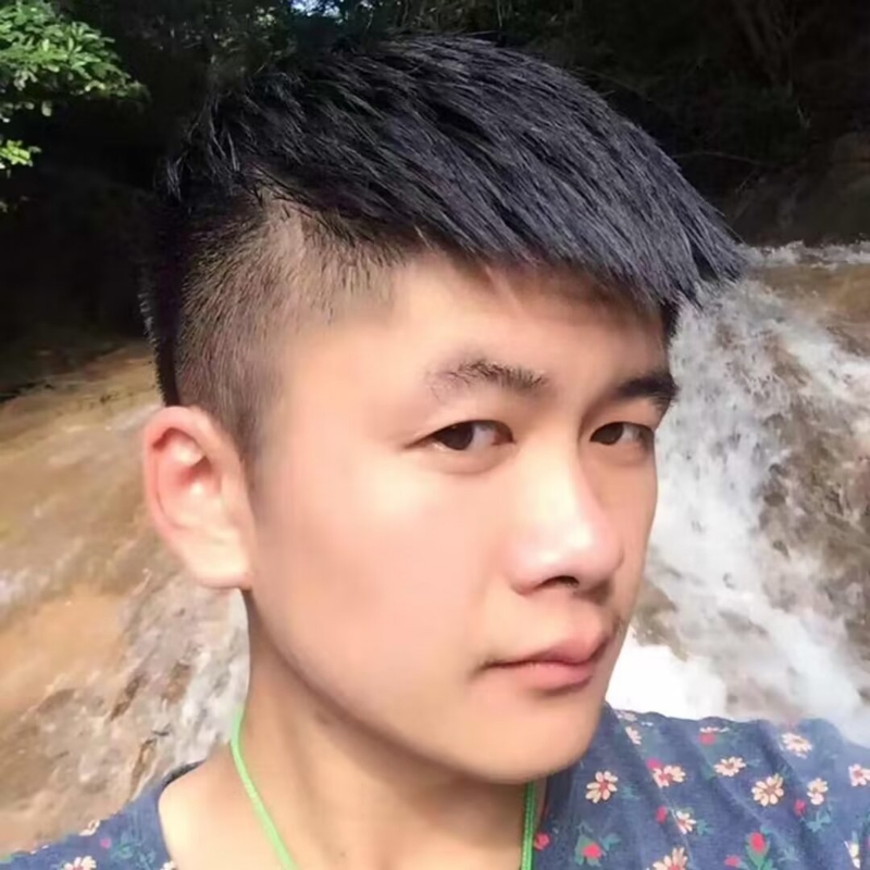 微笑的第一张照片--淄博相亲服务中心