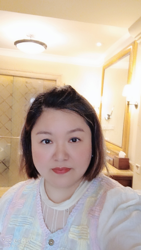 衎静玲瓏的第一张照片--淄博相亲服务中心