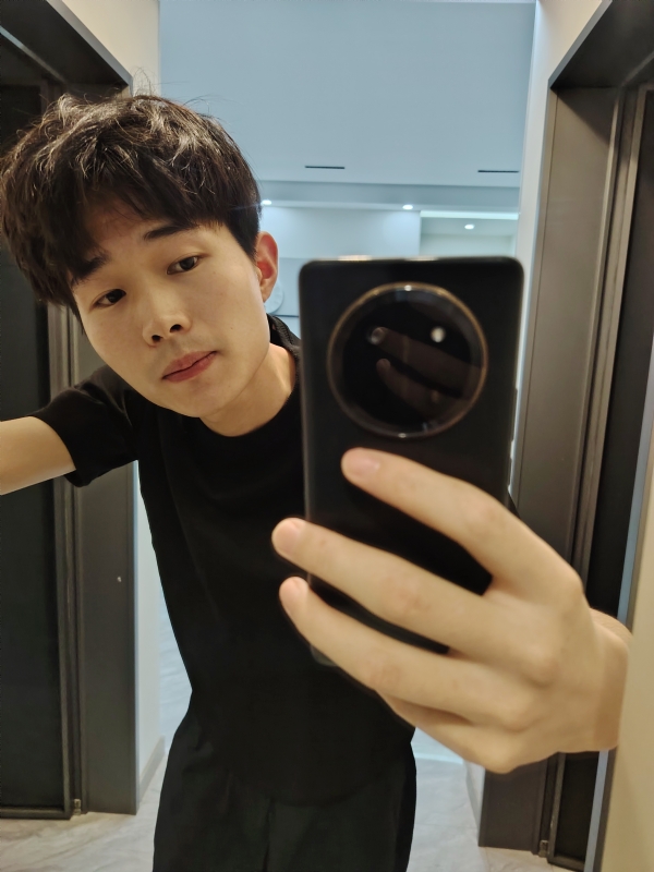 杨苏帝的第二张照片--淄博相亲服务中心