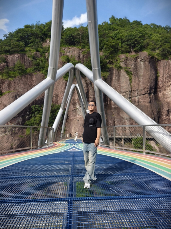 我心飞翔cjb的第二张照片--淄博相亲服务中心