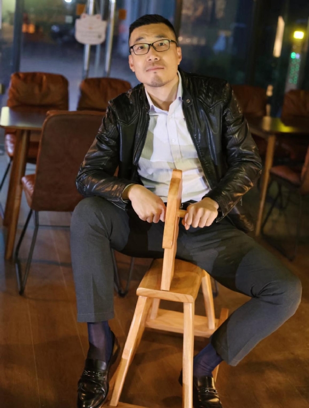 Lee的第一张照片--淄博相亲服务中心