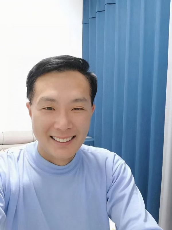 枫叶的第三张照片--淄博相亲服务中心