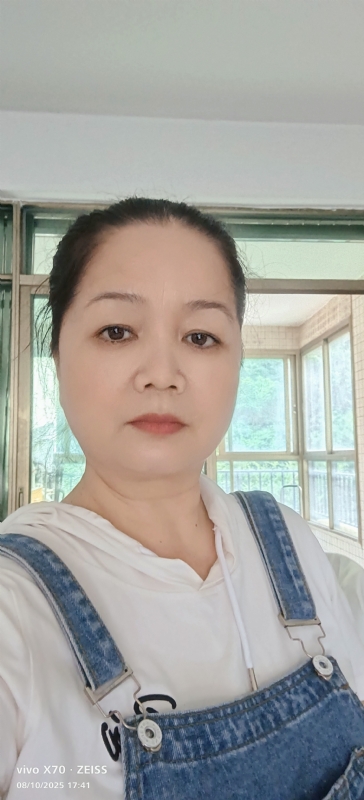 小巧玲珑的第一张照片--淄博相亲服务中心