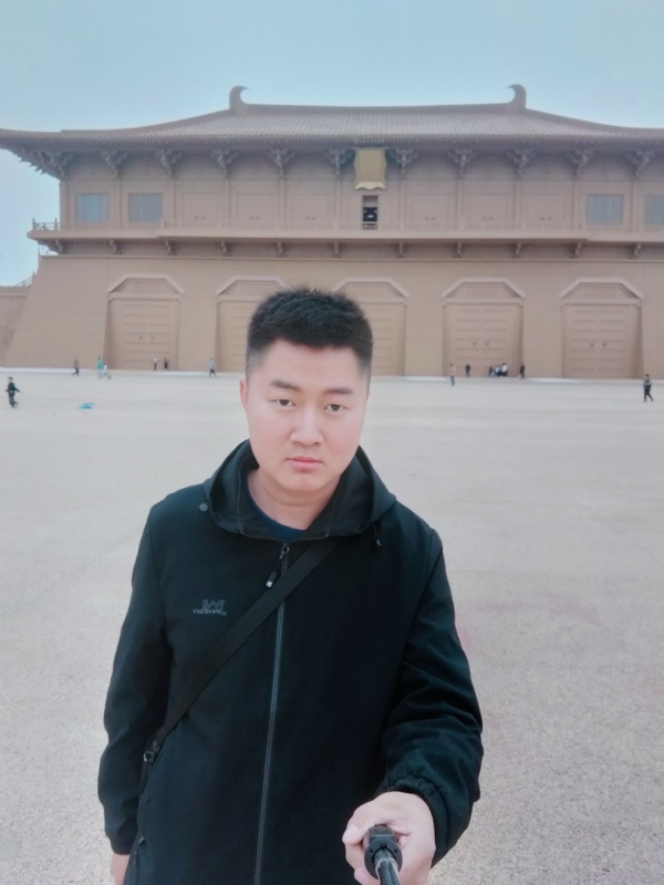 放肆的青春的第三张照片--淄博相亲服务中心