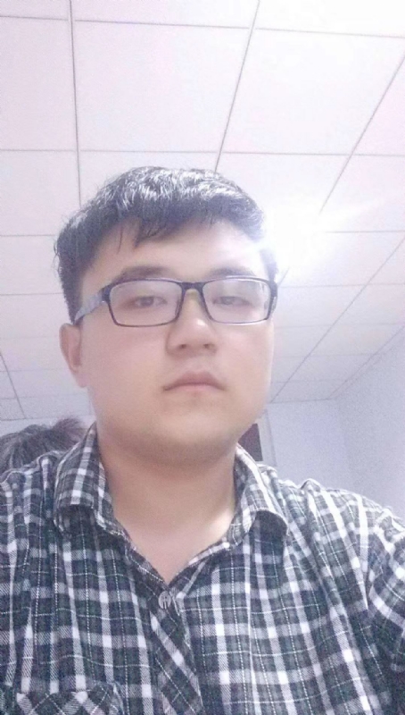 颜色不一样的黄的第一张照片--淄博相亲服务中心