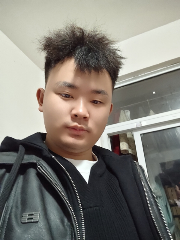 阿龙找对象的第一张照片--淄博相亲服务中心