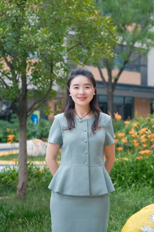 弯弯的第一张照片--淄博相亲服务中心