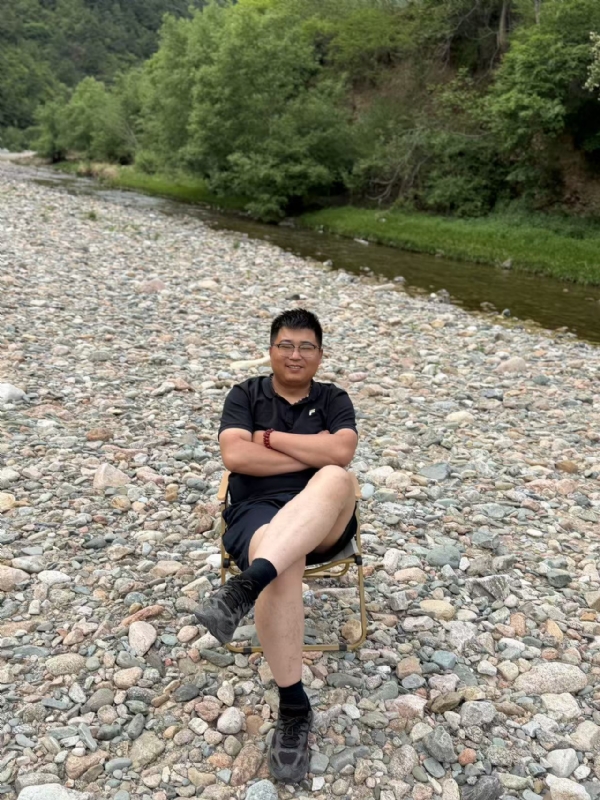 杨先生的第一张照片--淄博相亲服务中心